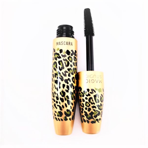 Magic studio volume mascara1